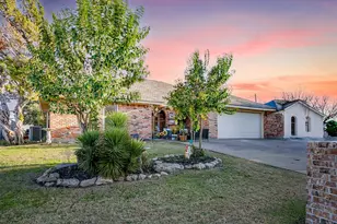 5244 Hill Ridge Dr, Fort Worth, TX 76135 - Photo 1