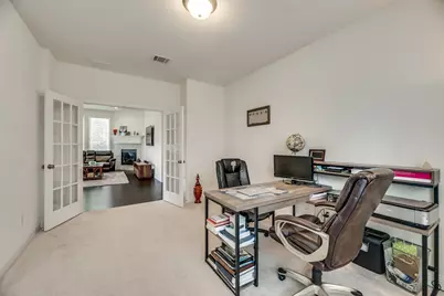 15404 Pioneer Bluff Trail, Fort Worth, TX 76262 - Photo 13