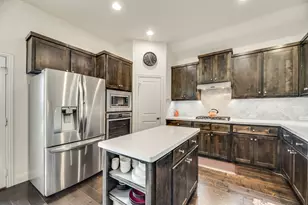 15404 Pioneer Bluff Trail, Fort Worth, TX 76262 - Photo 17