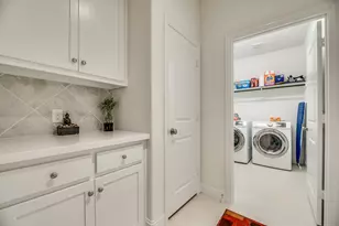 15404 Pioneer Bluff Trail, Fort Worth, TX 76262 - Photo 11