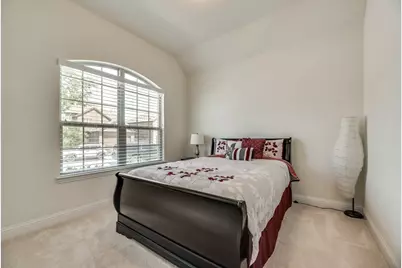 15404 Pioneer Bluff Trail, Fort Worth, TX 76262 - Photo 7