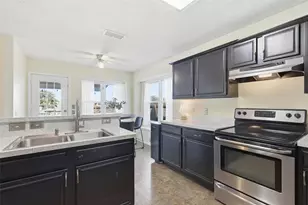 848 Stafford Station Dr, Saginaw, TX 76131 - Photo 15
