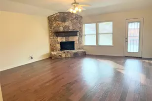 1616 Bluebird Dr, Little Elm, TX 75068 - Photo 9