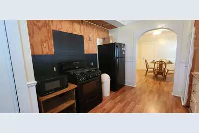 108 S Bonham Street, Mexia, TX 76667 - Photo 17