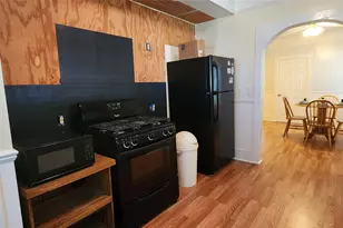 108 S Bonham St, Mexia, TX 76667 - Photo 17