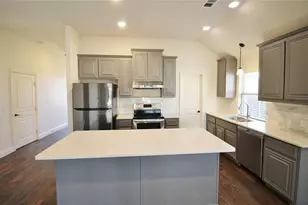 1532 Reagan Ave, Waxahachie, TX 75165 - Photo 7