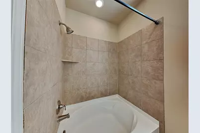 950 Henderson Street #1222, Fort Worth, TX 76102 - Photo 7