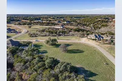 8524 Crichton Court, Cleburne, TX 76033 - Photo 9