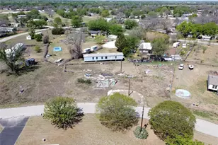 110 Mohawk Trail, Weatherford, TX 76087 - Photo 1