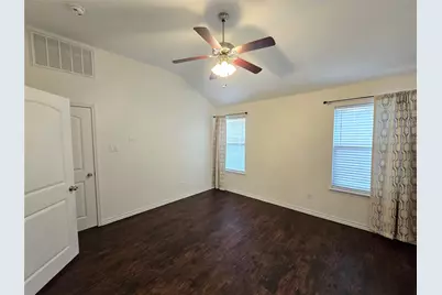 124 Bridlewood Street, Azle, TX 76020 - Photo 13