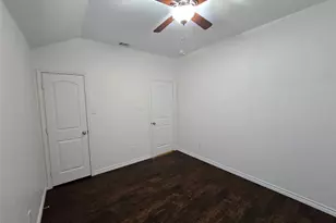 124 Bridlewood St, Azle, TX 76020 - Photo 23