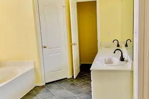 1321 Pawnee Trail, Carrollton, TX 75007 - Photo 39