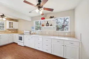 378 Eastshore Dr, Wills Point, TX 75169 - Photo 13