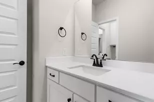 108 Lila Lk Dr, Waxahachie, TX 75165 - Photo 17