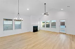 1304 Elliott Rd, Howe, TX 75459 - Photo 5