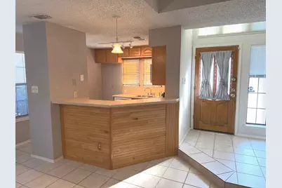 400 Santa Fe Trail #24, Irving, TX 75063 - Photo 3