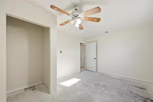 2915 Fakes Dr, Dallas, TX 75224 - Photo 7