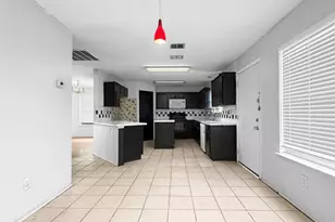 204 Patton Dr, Cedar Hill, TX 75104 - Photo 5