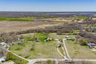 528 Stonegate Dr, Paradise, TX 76073 - Photo 9