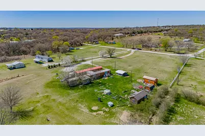 528 Stonegate Drive, Paradise, TX 76073 - Photo 13