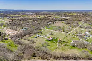 528 Stonegate Dr, Paradise, TX 76073 - Photo 21