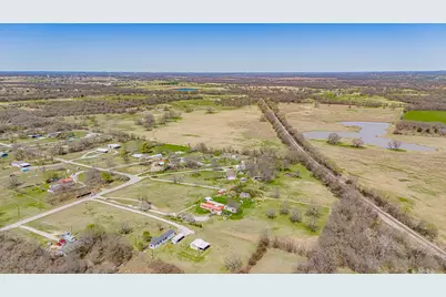 528 Stonegate Drive, Paradise, TX 76073 - Photo 31