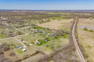 528 Stonegate Dr, Paradise, TX 76073 - Photo 23