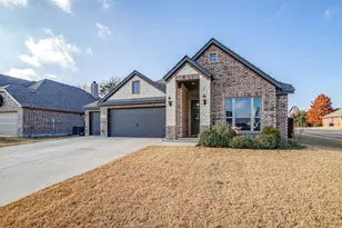 1800 Pedernales St, Burleson, TX 76028 - Photo 3