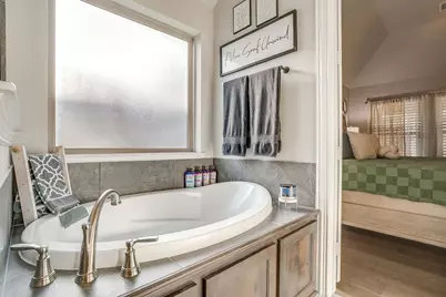 1800 Pedernales Street, Burleson, TX 76028 - Photo 25