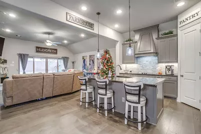 1800 Pedernales Street, Burleson, TX 76028 - Photo 17