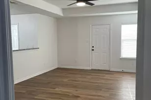 212 Mineral Wells St, Terrell, TX 75160 - Photo 7