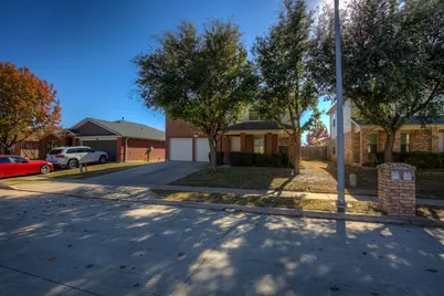 1720 Desperado Road, Fort Worth, TX 76131 - Photo 5