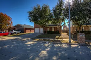 1720 Desperado Rd, Fort Worth, TX 76131 - Photo 5
