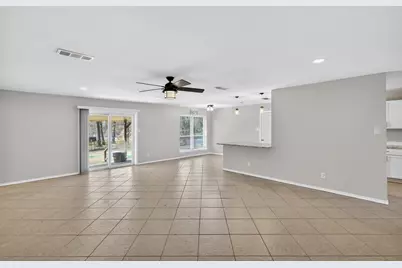 102 E Bayside Drive, Mabank, TX 75156 - Photo 5