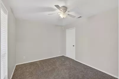 102 E Bayside Drive, Mabank, TX 75156 - Photo 17