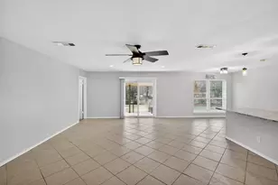 102 E Bayside Dr, Mabank, TX 75156 - Photo 9