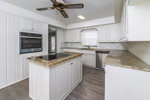 1650 Danciger Dr, Fort Worth, TX 76112 - Photo 9