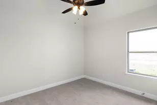 128 Lila Lk Dr, Waxahachie, TX 75165 - Photo 19