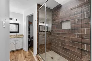 3225 Emerald St, Bedford, TX 76021 - Photo 29