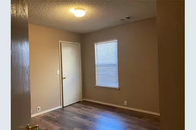 4211 Falcon Drive, Sherman, TX 75092 - Photo 9