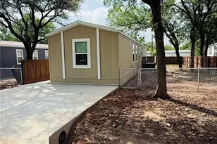 3003 Elmwood Dr, Granbury, TX 76048 - Photo 1