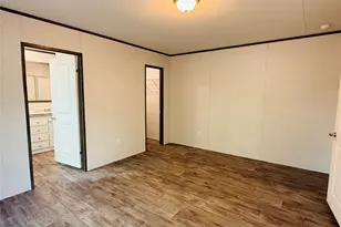 3003 Elmwood Dr, Granbury, TX 76048 - Photo 19