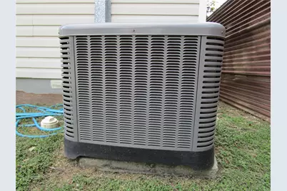 3718 N Westmoreland Road, Dallas, TX 75212 - Photo 13