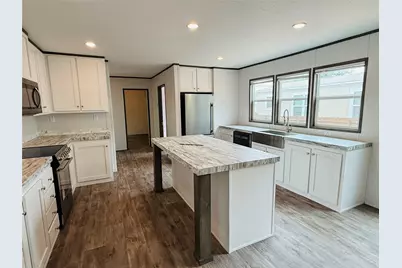 3005 Elmwood Drive, Granbury, TX 76048 - Photo 5