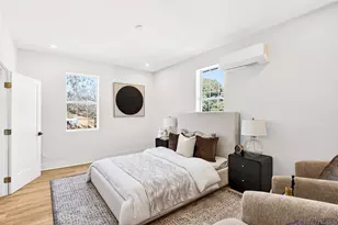 435 W 9th St, Dallas, TX 75208 - Photo 5