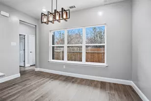 5529 Mercedes Cir, Granbury, TX 76048 - Photo 13