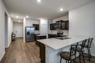 812 Primrose Ln, Pilot Point, TX 76258 - Photo 5