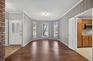 5528 Oak Branch Dr, Arlington, TX 76016 - Photo 13