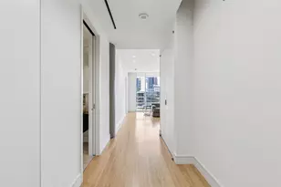 2408 Victory Park Ln, Dallas, TX 75219 - Photo 25