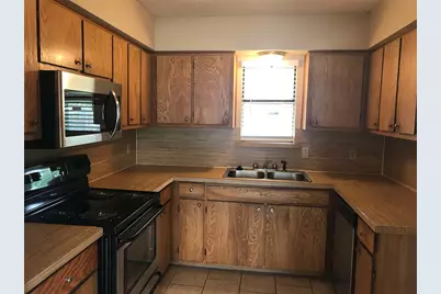 1129 Suburban Street #1131, Cedar Hill, TX 75104 - Photo 9